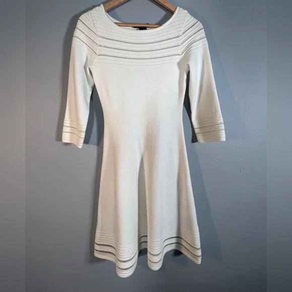 Jessica Howard Ivy  3/4 sleeve sweater dress with sheer details - Picture 4 of 12